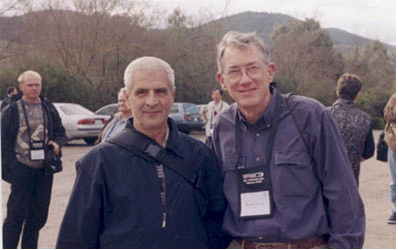 Nikolay Konstantinov (Russia) with Harold Reiter (USA).Melbourne Conference, 2002.
