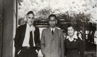 Oscar Zariski, Yasuo Akizuki, and Zariski's wife (1956), during his years at the Tokyo University of Education